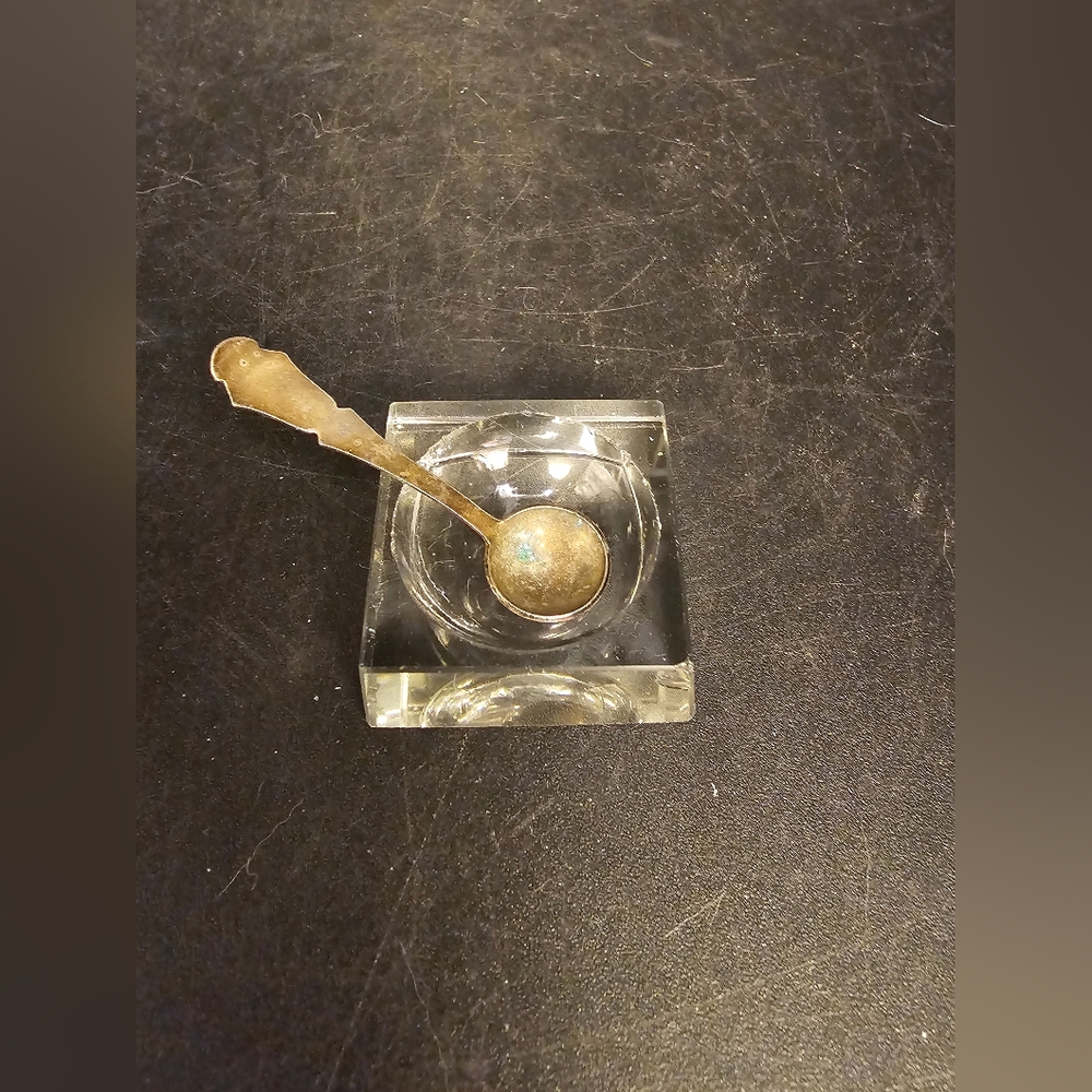 Unique Vintage Cut Glass Salt Cellar With A Silver‎ Salt Spoon